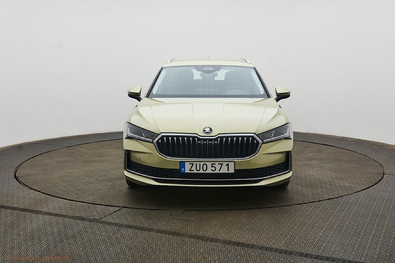 Skoda Superb 2025, kuva 2/10