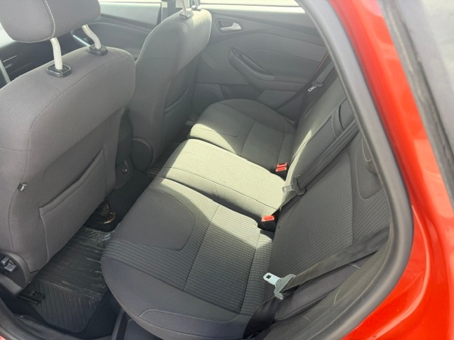 Ford Focus 1.0 EcoBoost Manuell 2013, bild 6/8