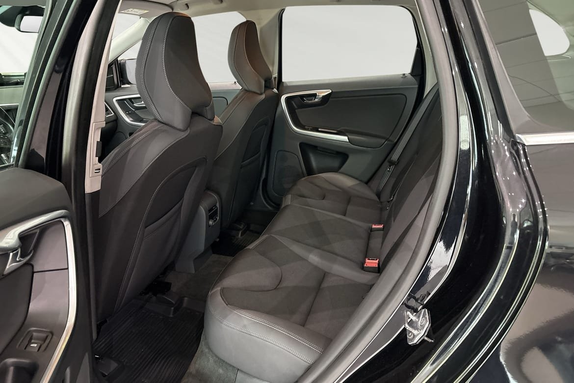 Volvo XC60 D4 Momentum Business E 2015, bild 7/10