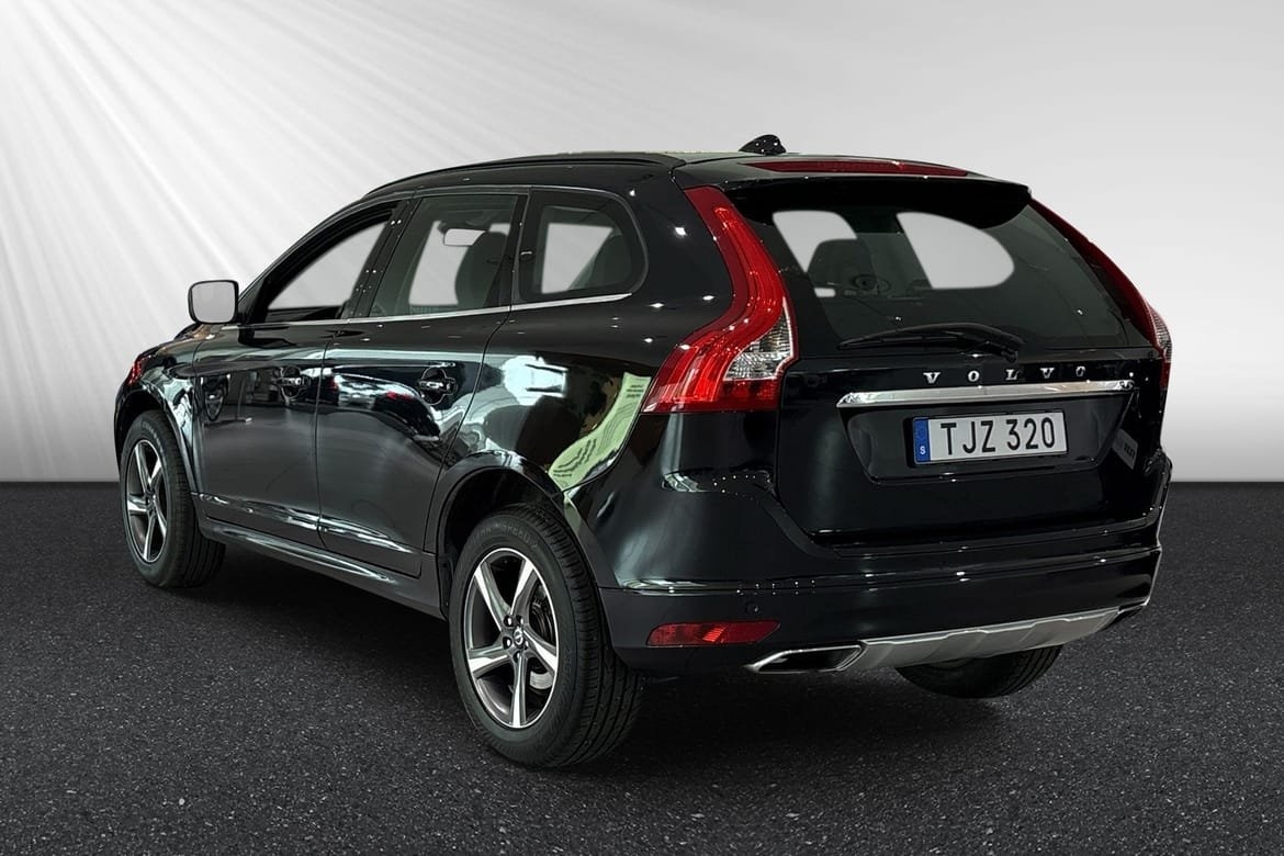 Volvo XC60 D4 Momentum Business E 2015, bild 3/10