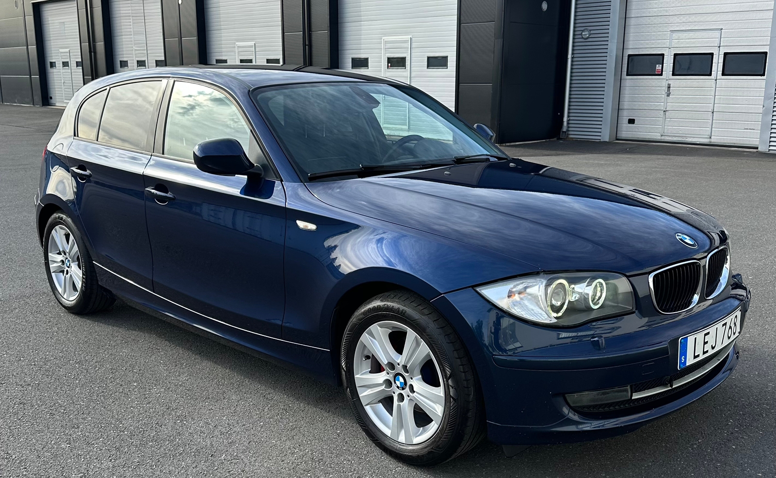 BMW 116 2011, bild 3/9