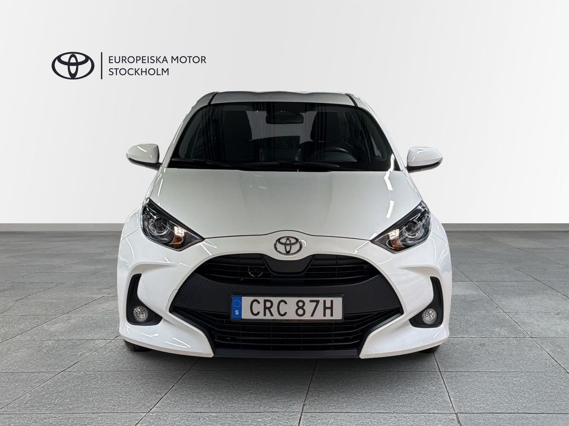 Toyota Yaris 2025, bild 5/13