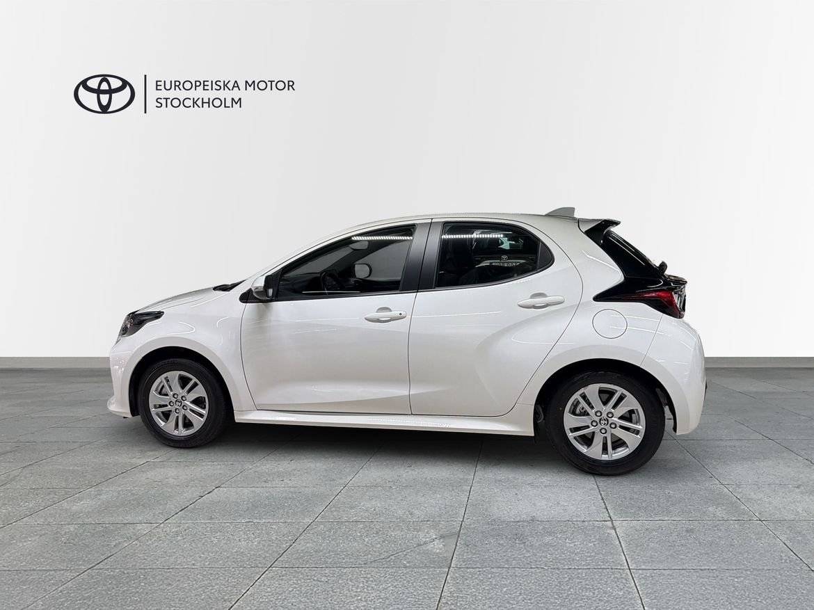 Toyota Yaris 2025, bild 3/13