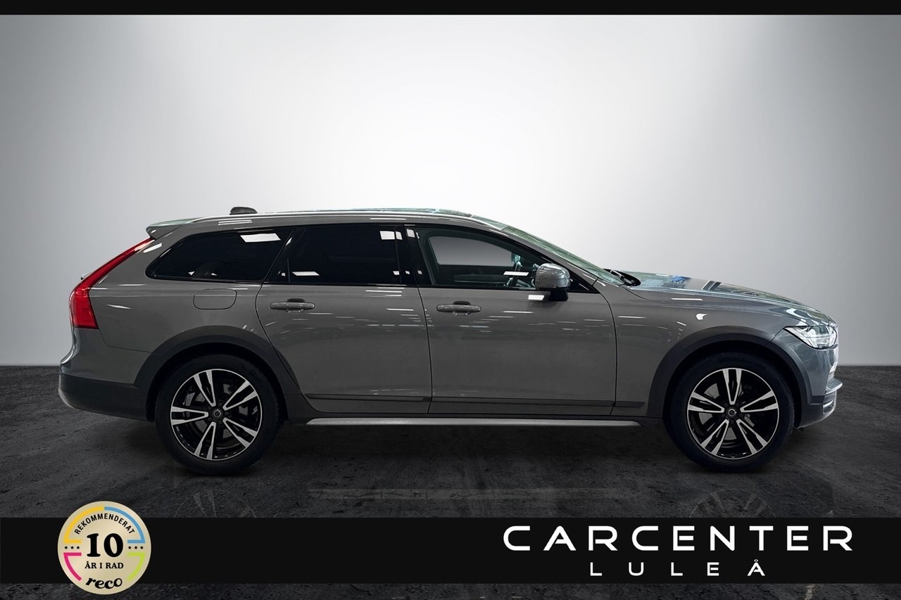 Volvo V90 Cross Country D4 AWD Pro Edt 2019, bild 2/10