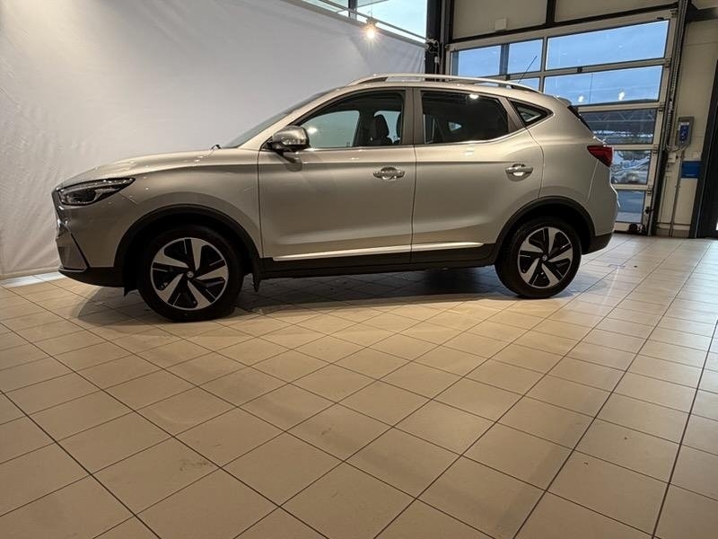 MG ZS Long Range Luxury 2023, photo 2/10