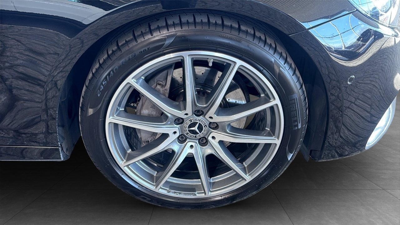 Mercedes-Benz E 2020, bild 6/7
