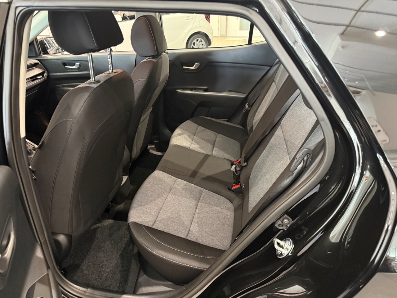 Kia Stonic 2026, bild 6/9