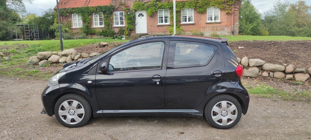 Toyota Aygo 5-dörrar 1.0 VVT-i 2008, bild 5/7