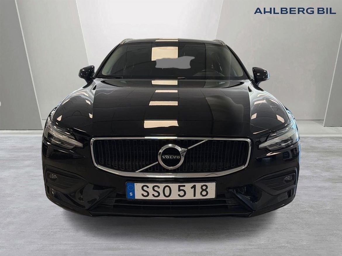 Volvo V60 2021, photo 6/10