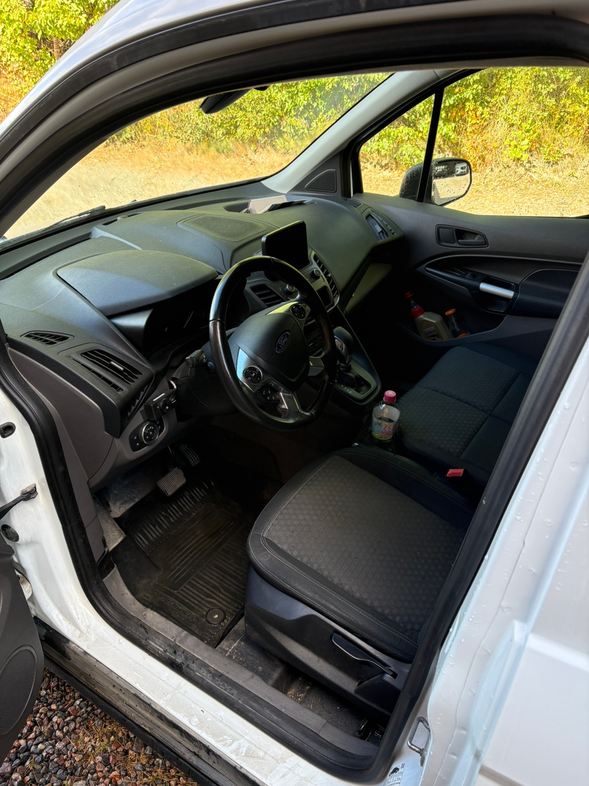 Ford Transit Connect 2019, bild 3/4