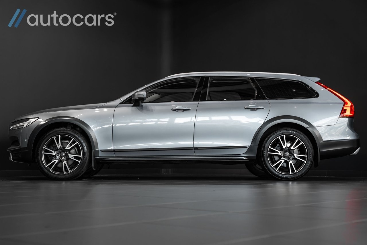 Volvo V90 Cross Country PRO D4 AWD 2017, kuva 5/10