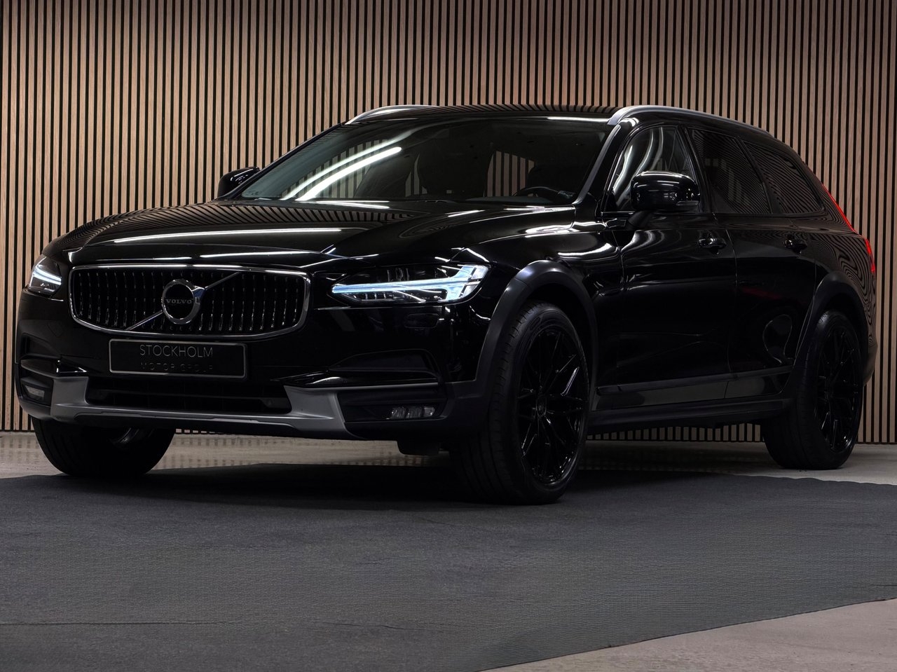 Volvo V90 Cross Country