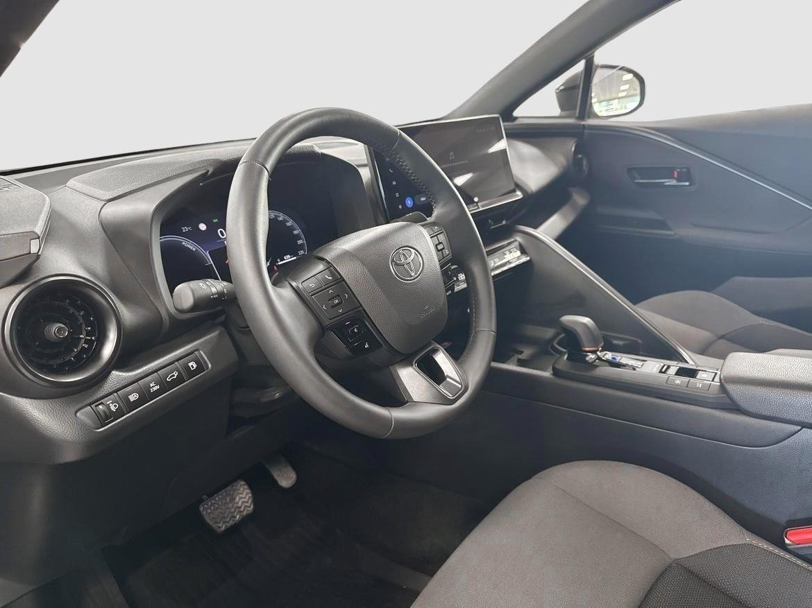 Toyota C-HR 2025, bild 7/10