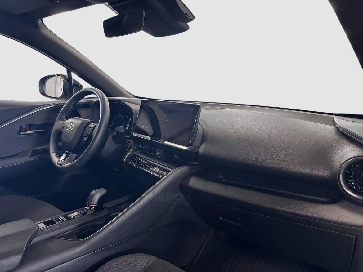 Toyota C-HR 2025, bild 6/10