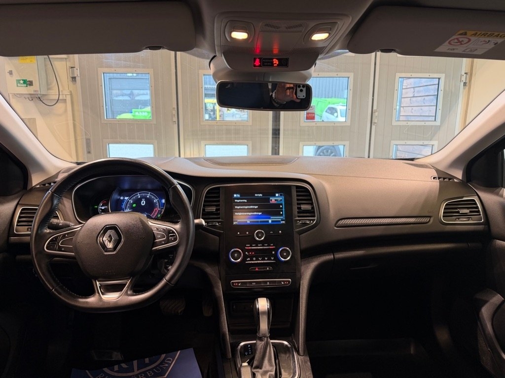 Renault Megane 2019, photo 5/10