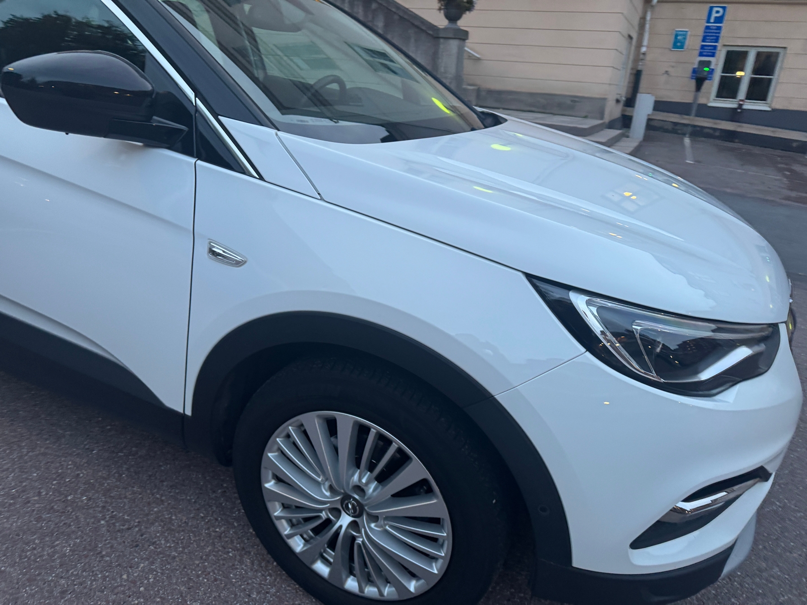 Opel Grandland X 1.2 Turbo Automatisk 2019, photo 7/10
