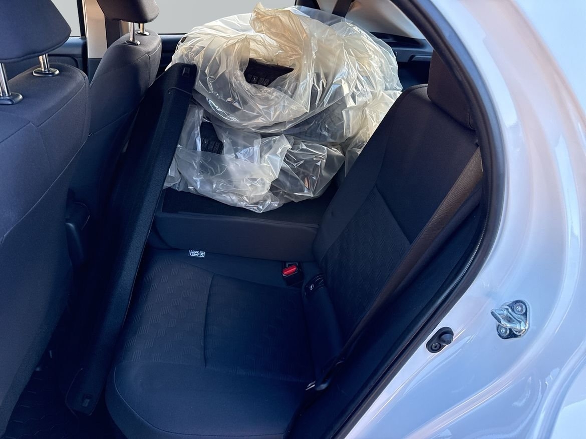 Toyota Yaris 2025, bild 7/12