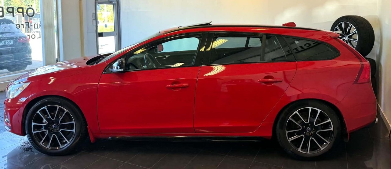 Volvo V60 2013, kuva 6/10