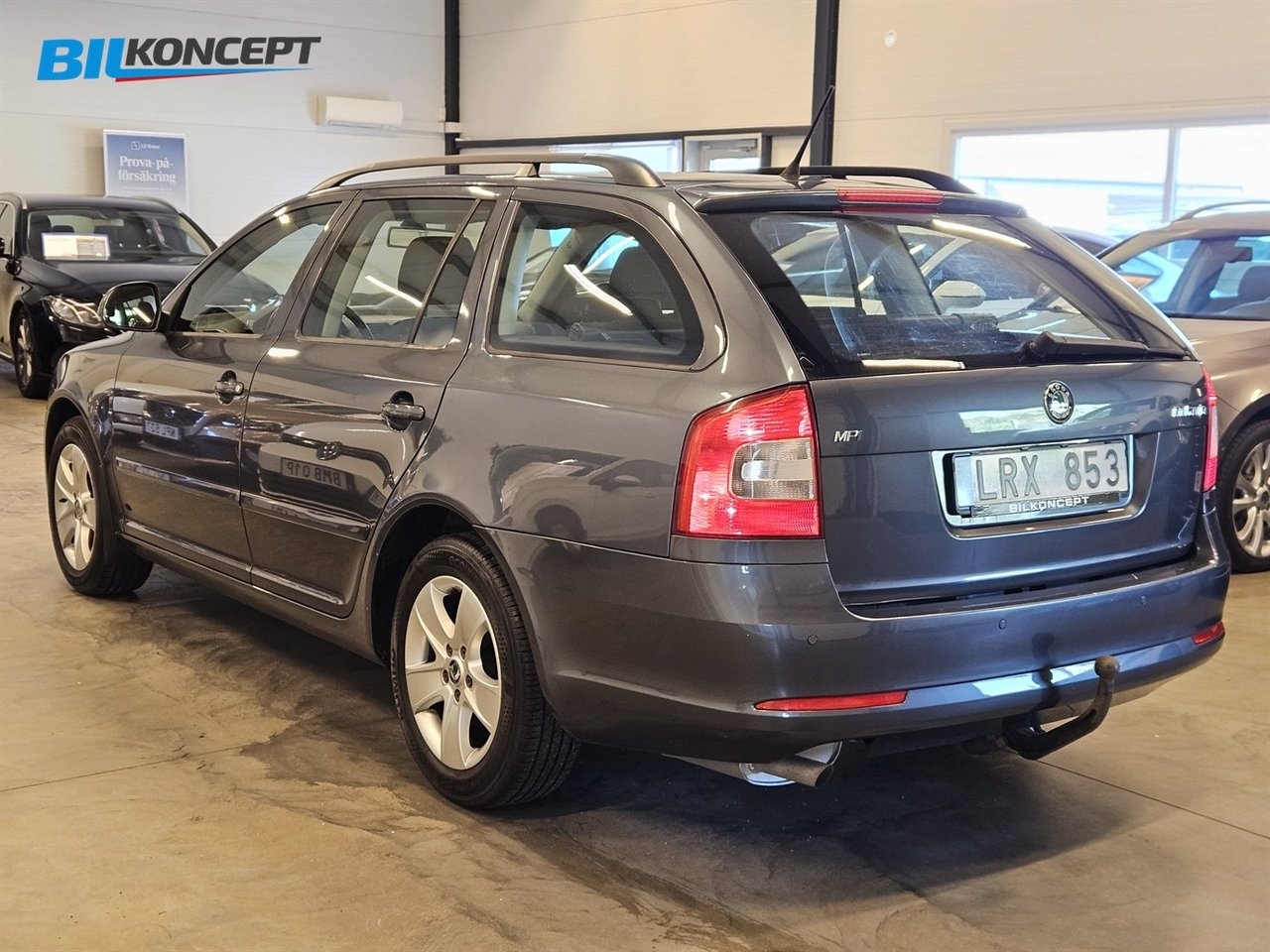 Skoda Octavia 2011, bild 4/10