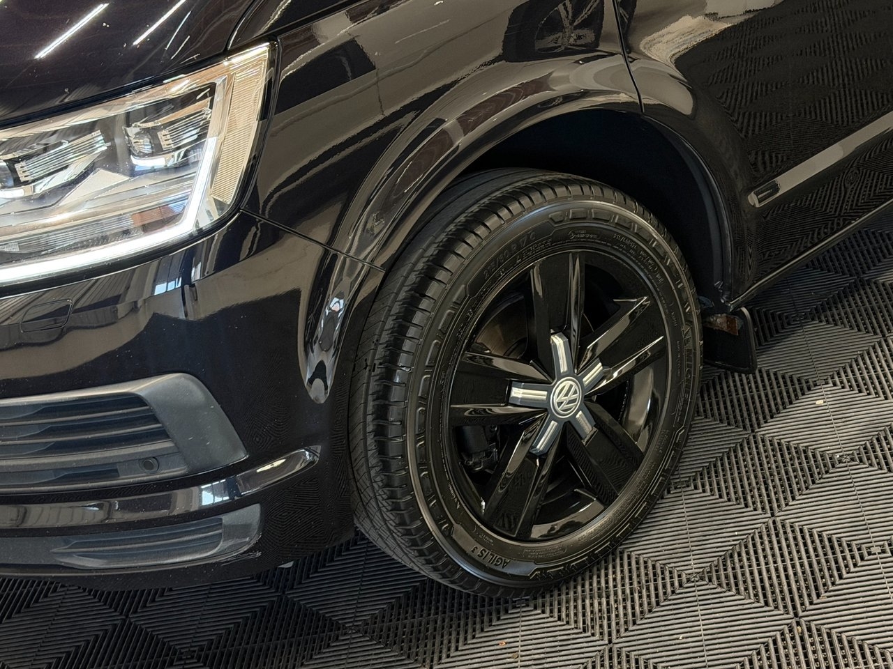 Volkswagen Transporter 2018, bild 6/10