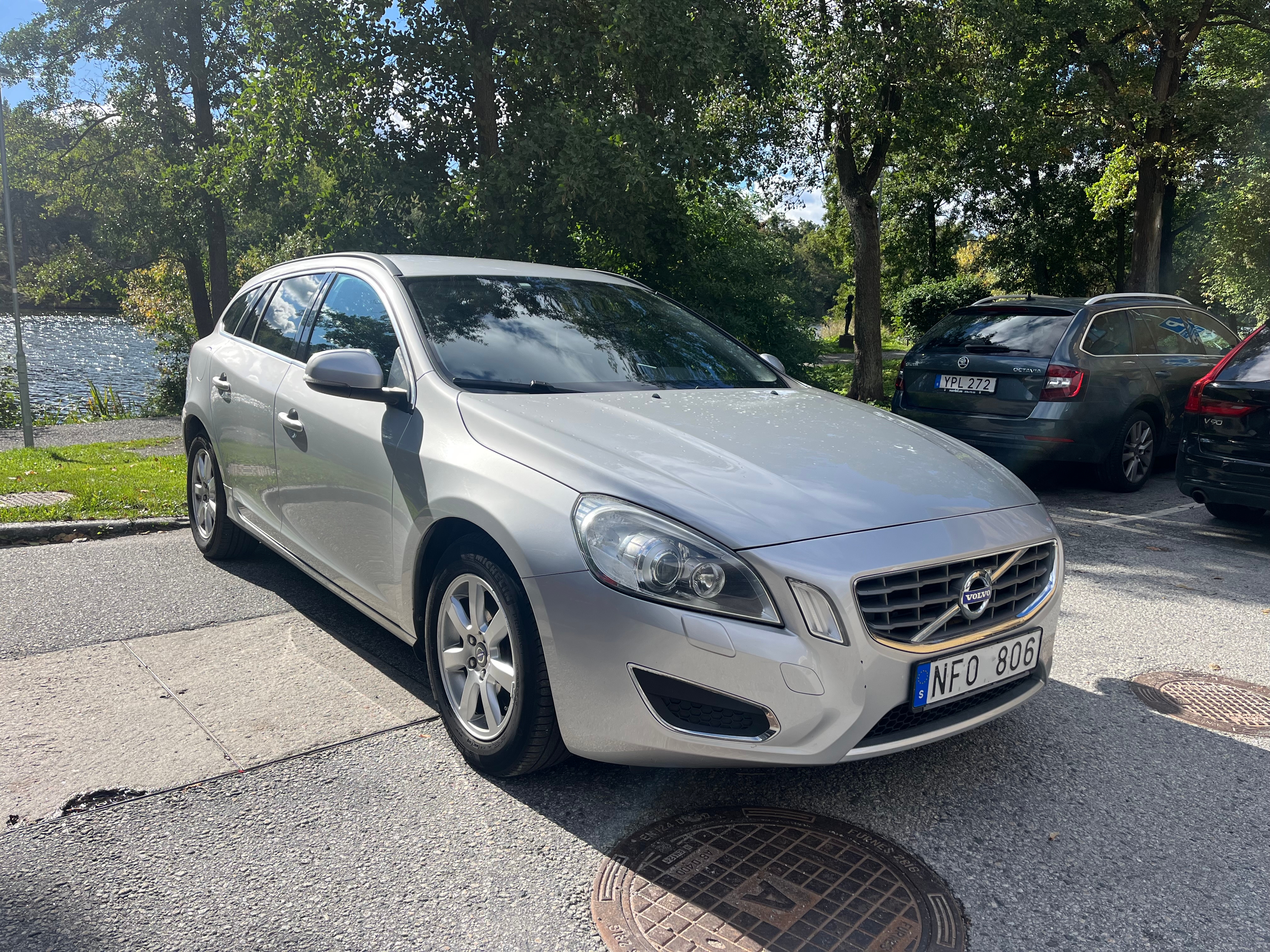 Volvo V60 T4F Powershift 2013, bild 2/7