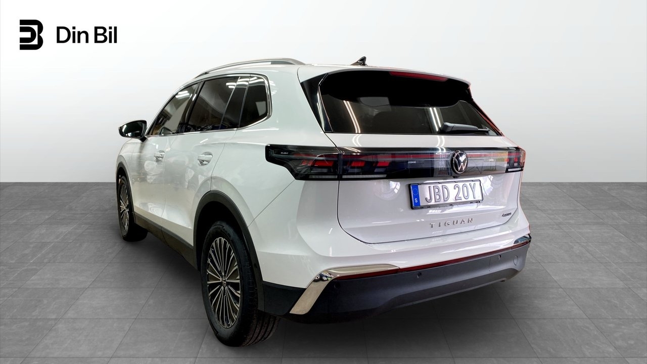 Volkswagen Tiguan 2025, photo 4/10