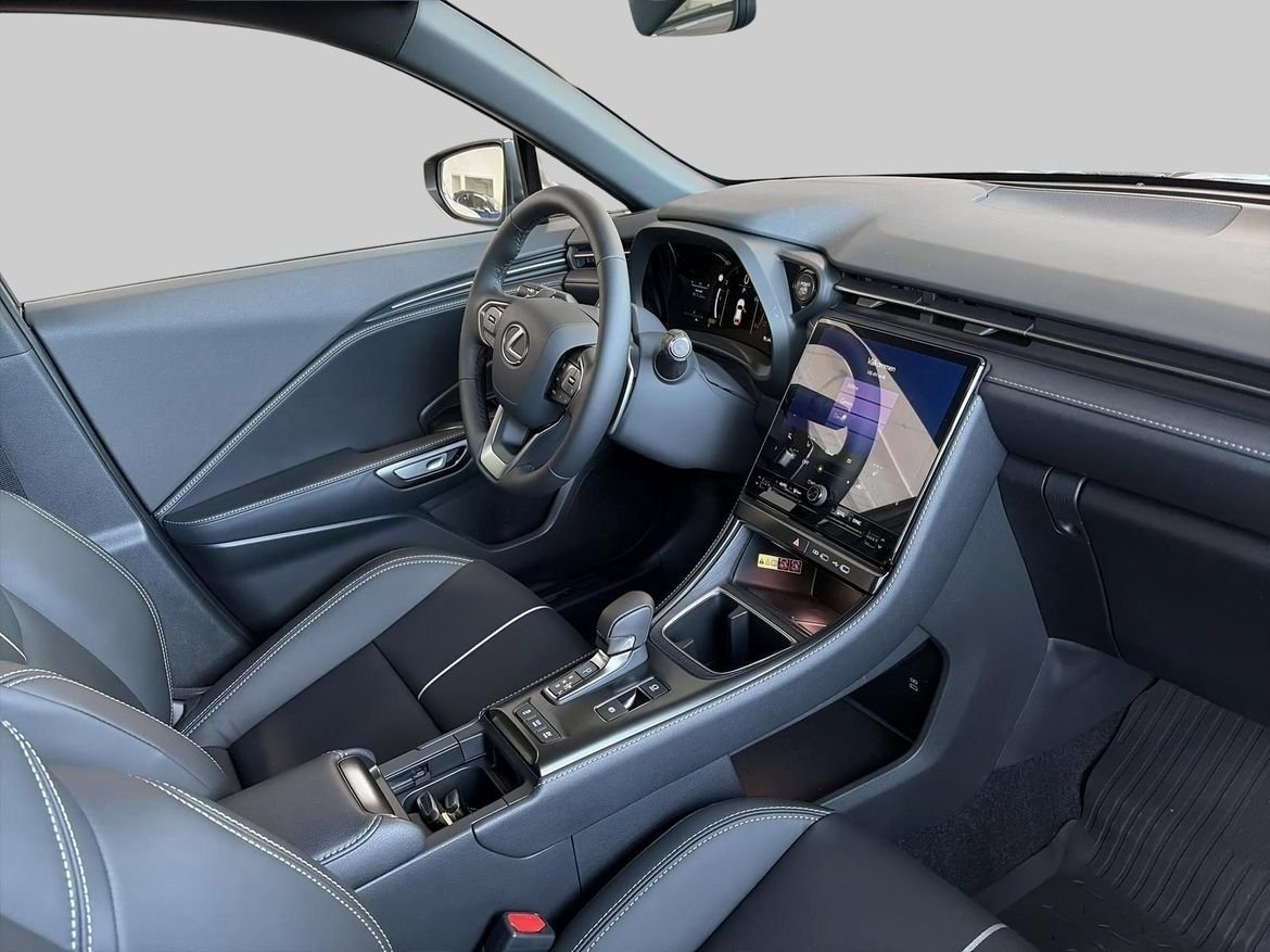 Lexus LBX RELAX TECH FWD 2026, bild 7/15