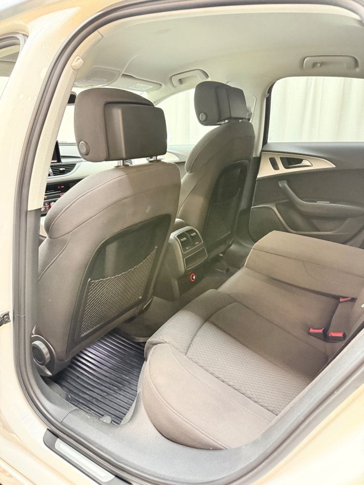 Audi A6 Sedan 2.0 TDI Ultra S Tronic 2015, bild 6/10