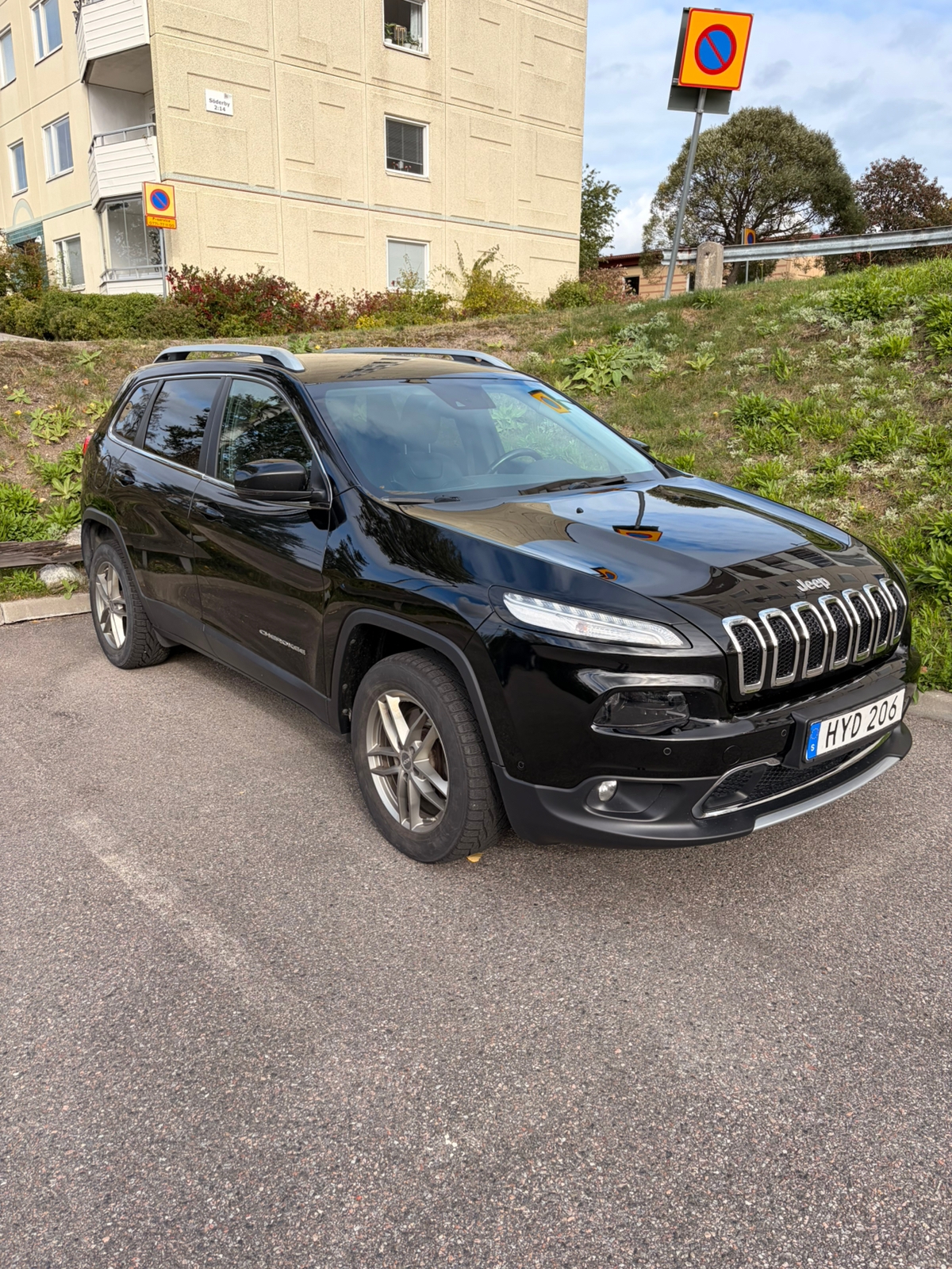 Jeep Cherokee 2.2 CRD 4WD Limited 200hk 2017, kuva 3/10
