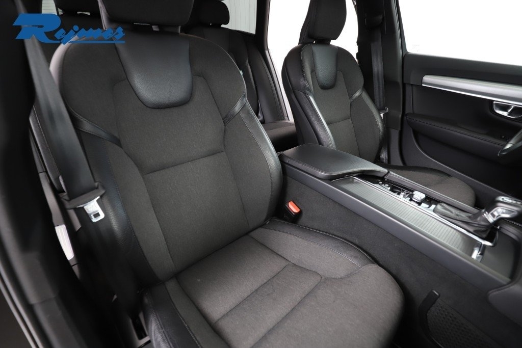 Volvo V90 2020, kuva 6/10
