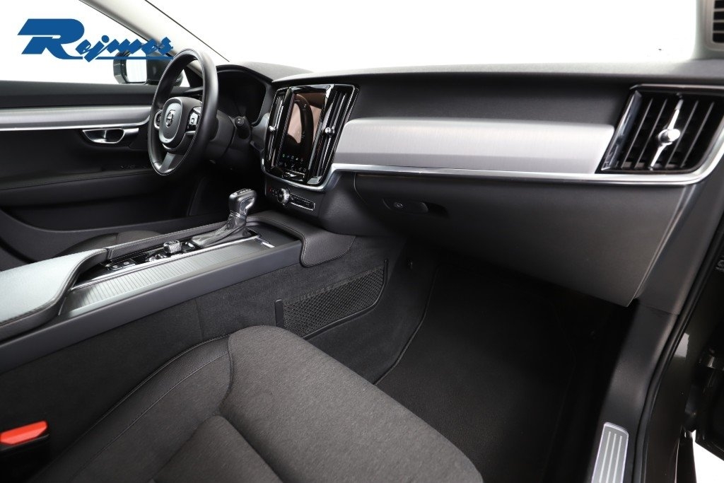 Volvo V90 2020, kuva 5/10