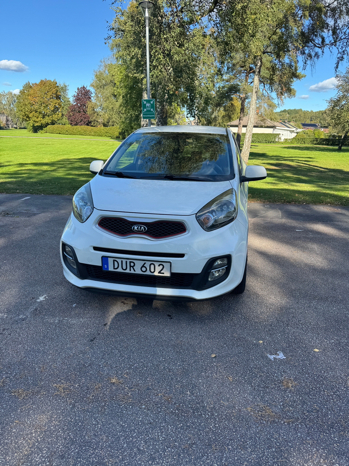 Kia Picanto 5-dörrar 1.0 Manuell 2015, bild 2/9