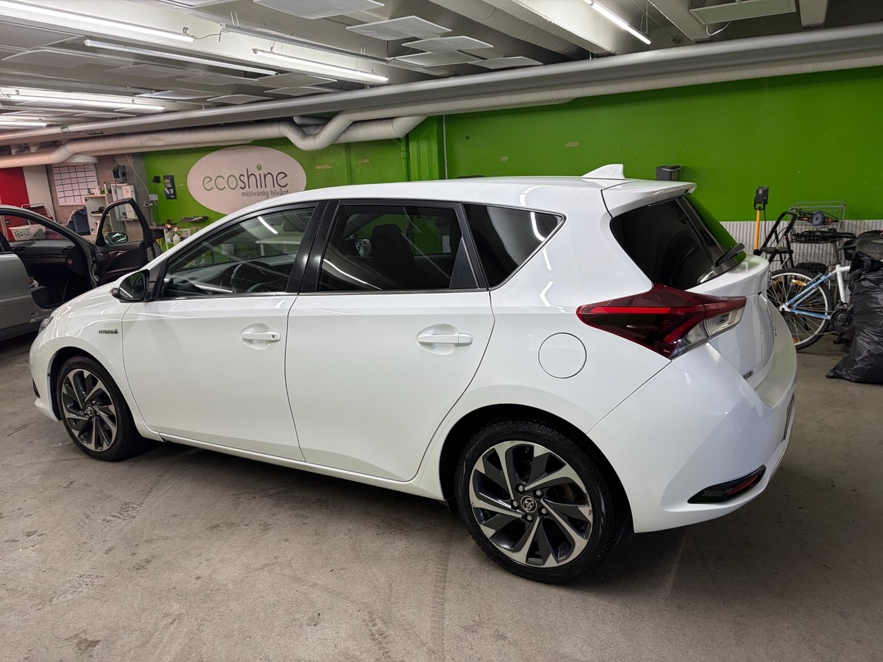 Toyota Auris 2016, bild 5/10
