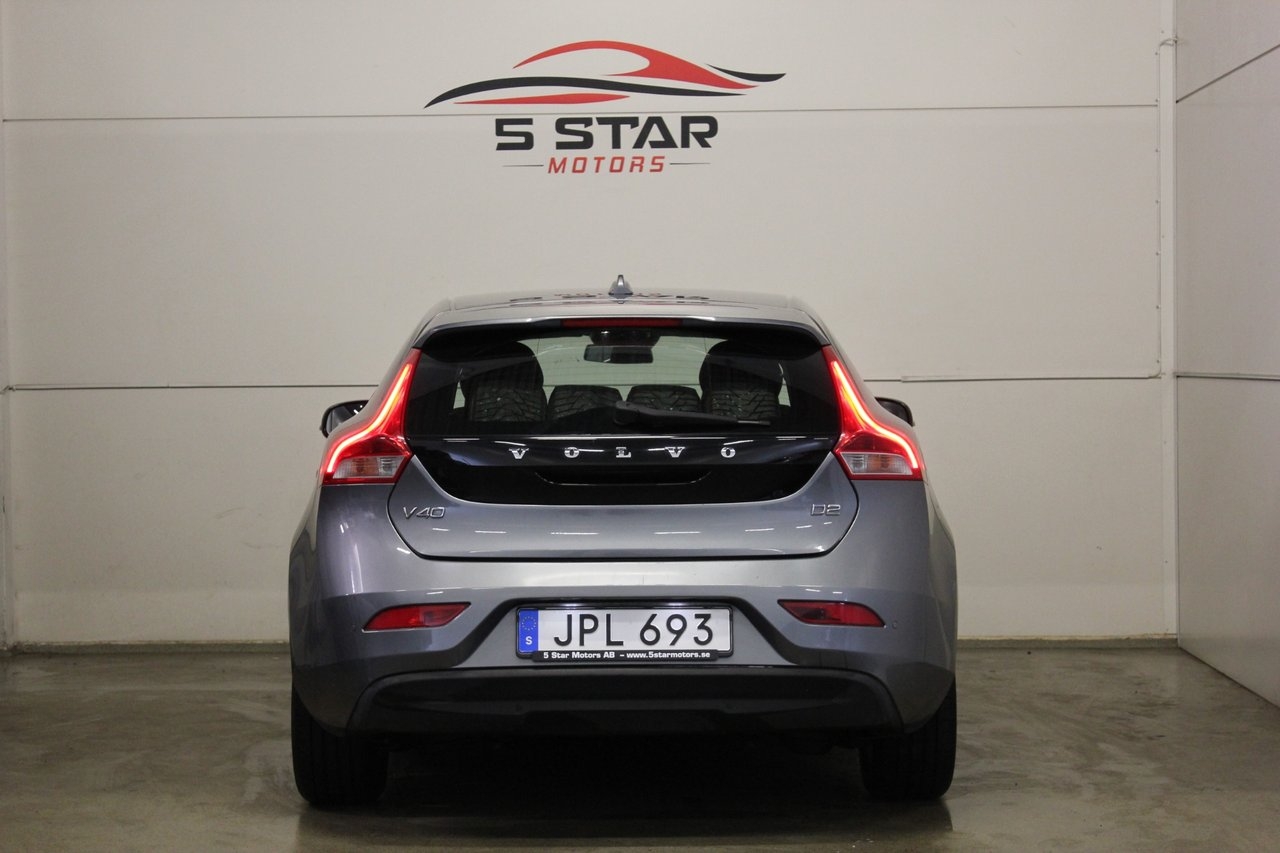 Volvo V40 D2 Momentum Euro 5 2015, photo 5/10