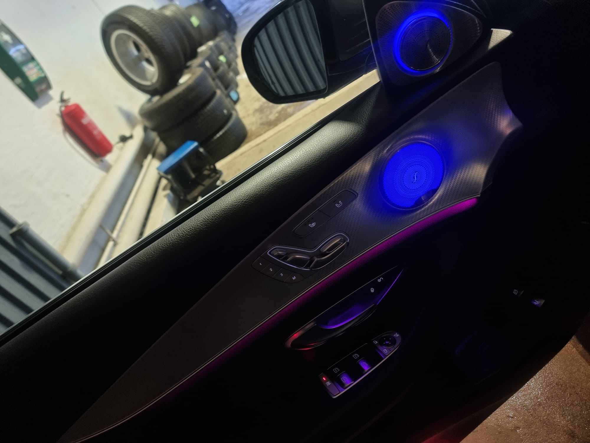 Mercedes-Benz E 2018, bild 7/10