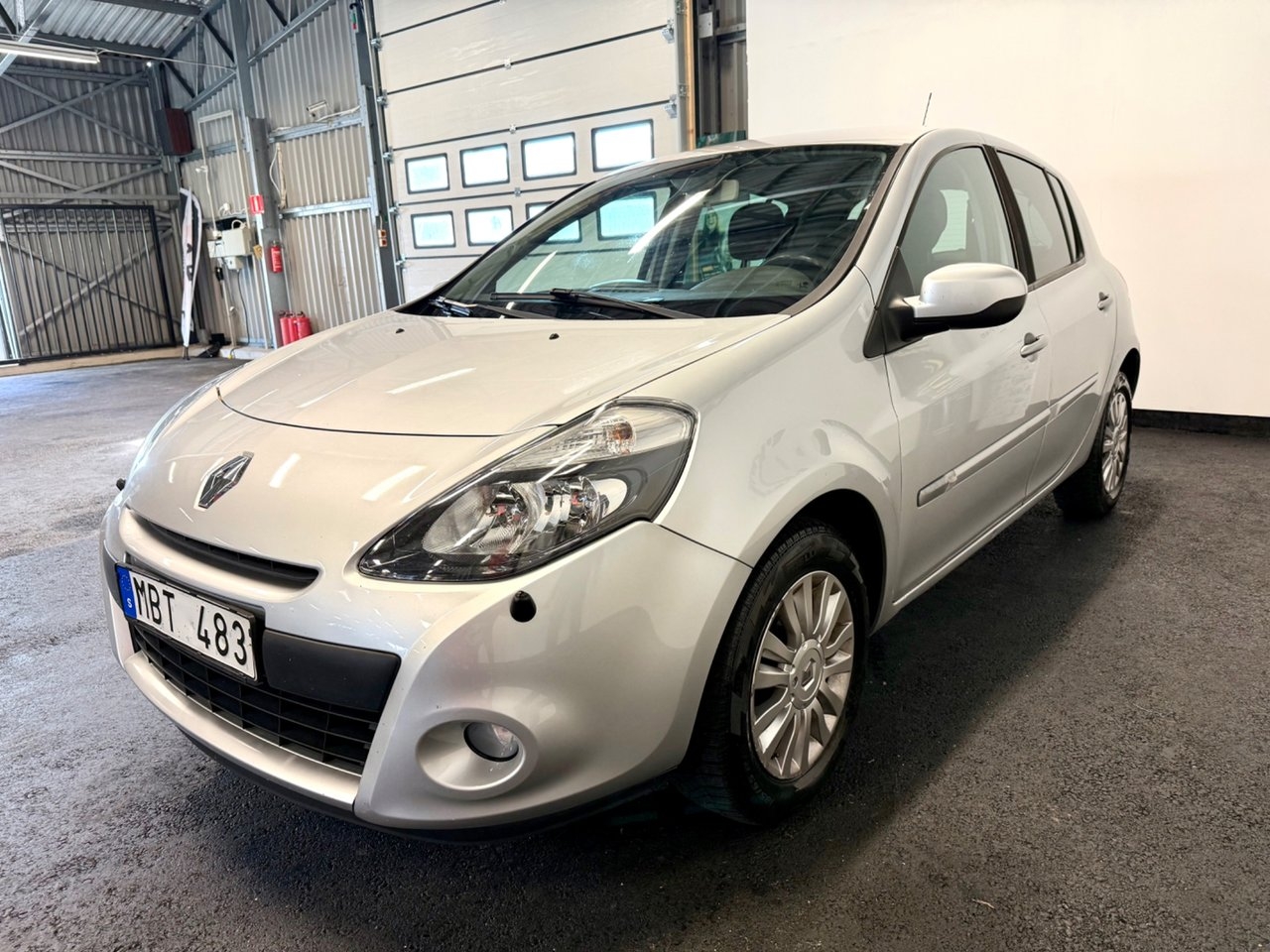 Renault Clio 5-dörrars Halvkombi 1.2 2012, bild 7/10