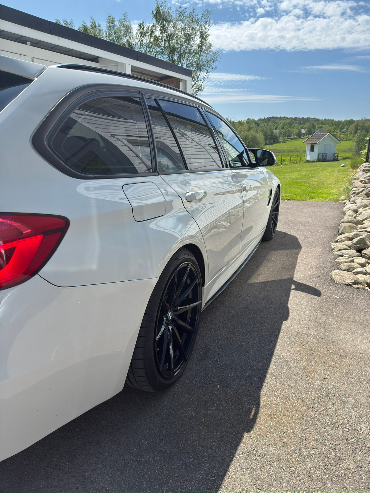 BMW 320 d xDrive Touring Steptronic 2018, bild 5/9