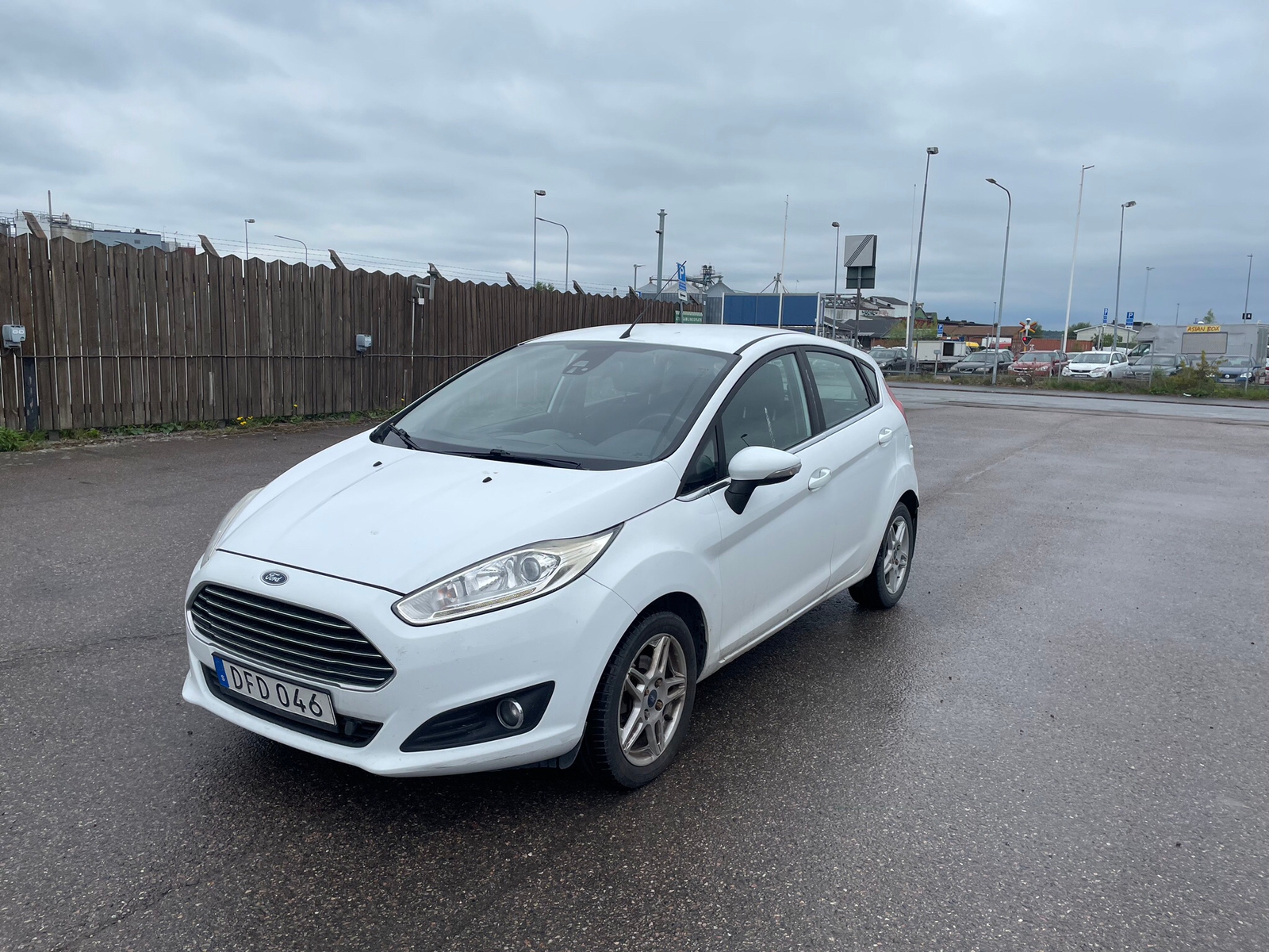 Ford Fiesta 2014, bild 3/6