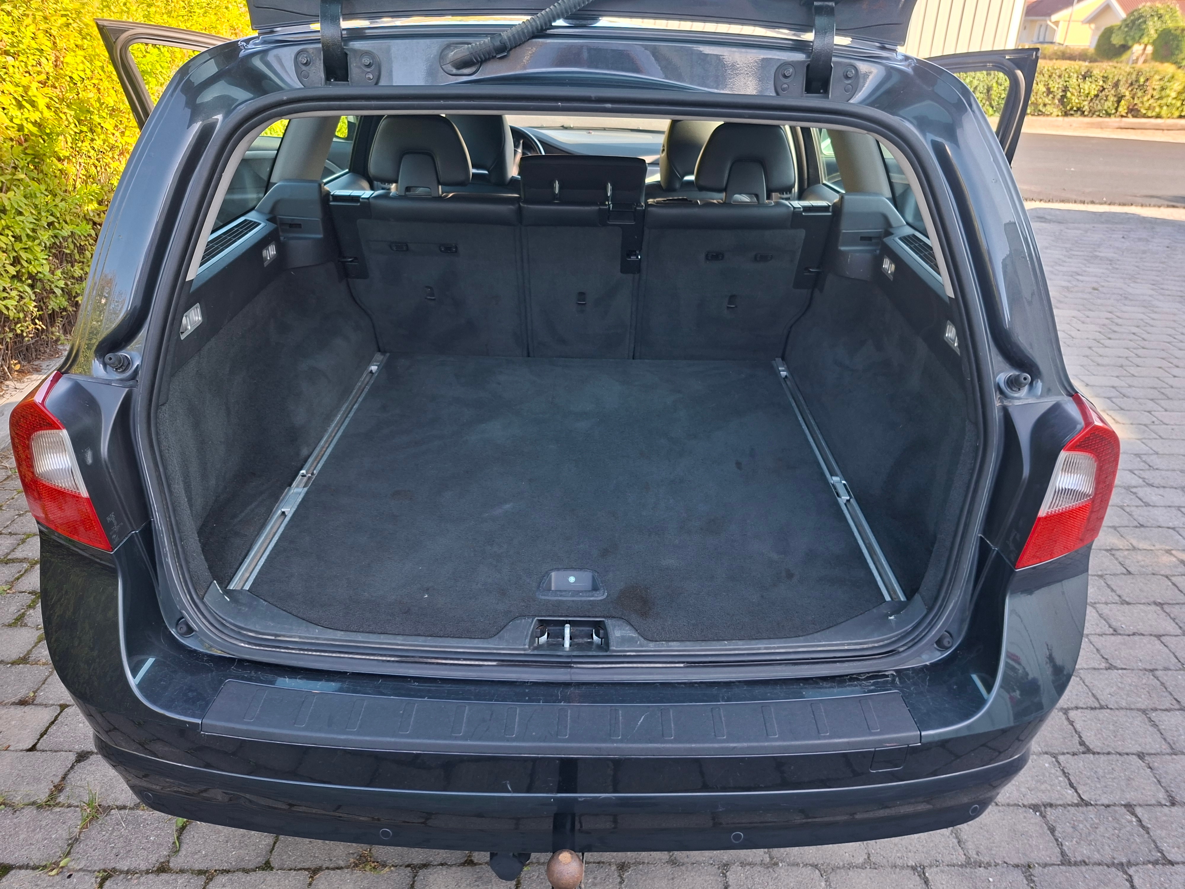 Volvo V70 2.0F Powershift 2011, bild 4/6