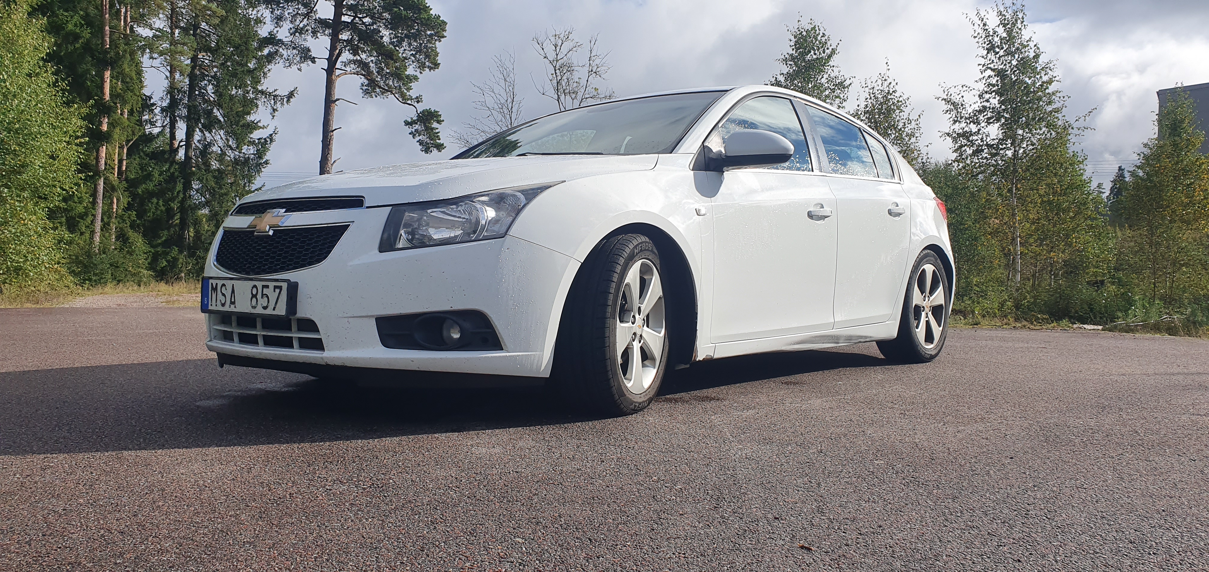 Chevrolet Cruze Halvkombi 1.8 Manuell 2012, kuva 2/10