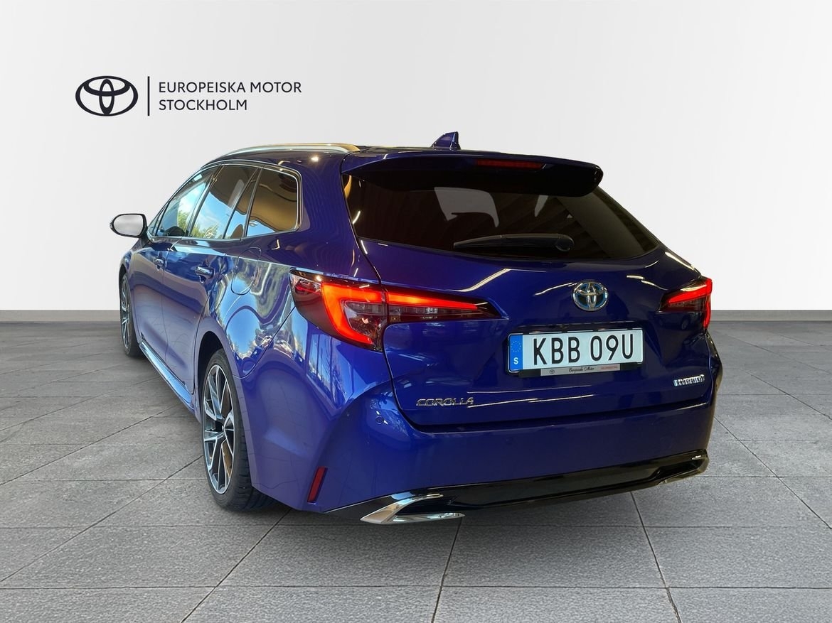 Toyota Corolla 2023, bild 2/19