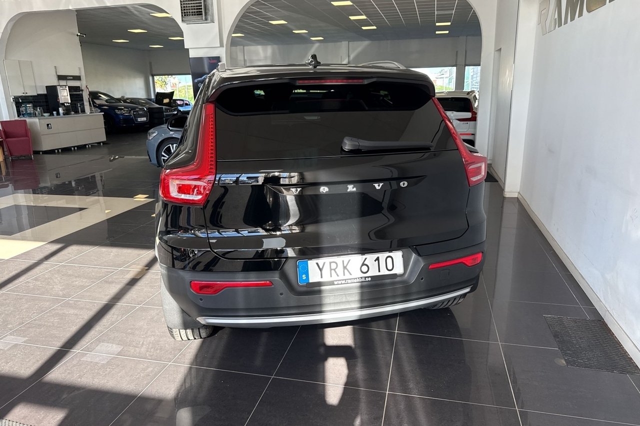 Volvo XC40 D3 Geartronic Momentum Drag 2019, kuva 5/8