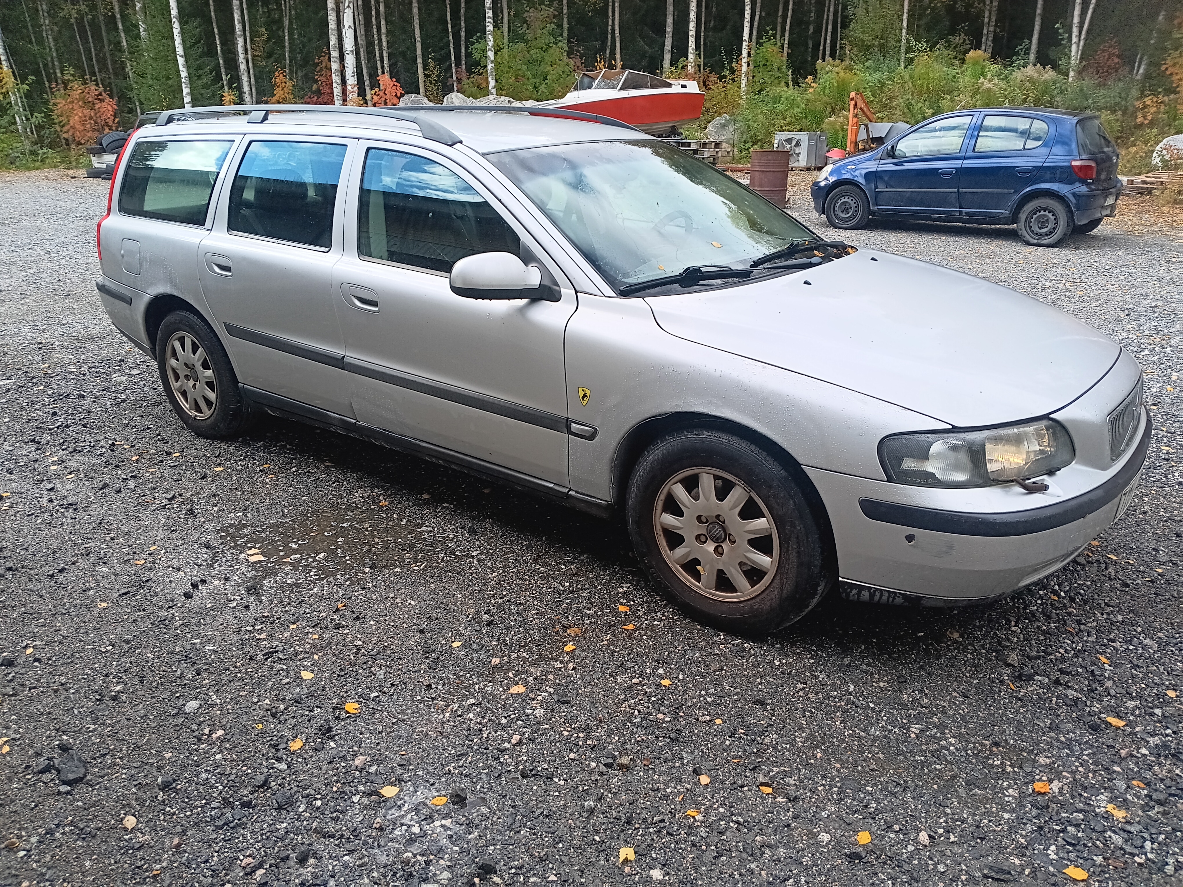 Volvo V70 2.4 Manuell 2002, bild 2/7