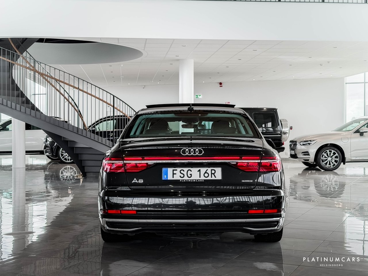Audi A8 60 TFSI e Q 462hk 2022, bild 4/10