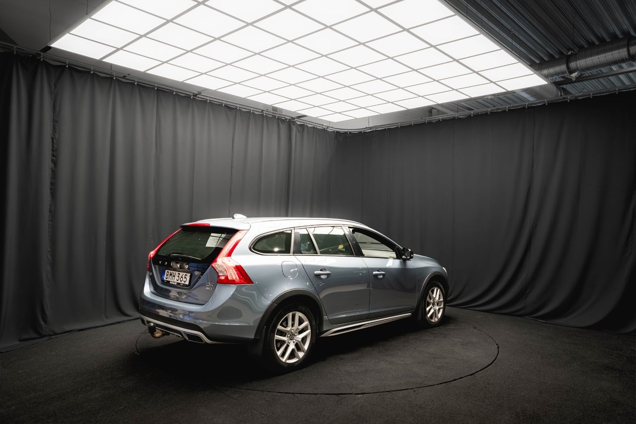 Volvo V60 Cross Country 2017, bild 6/10
