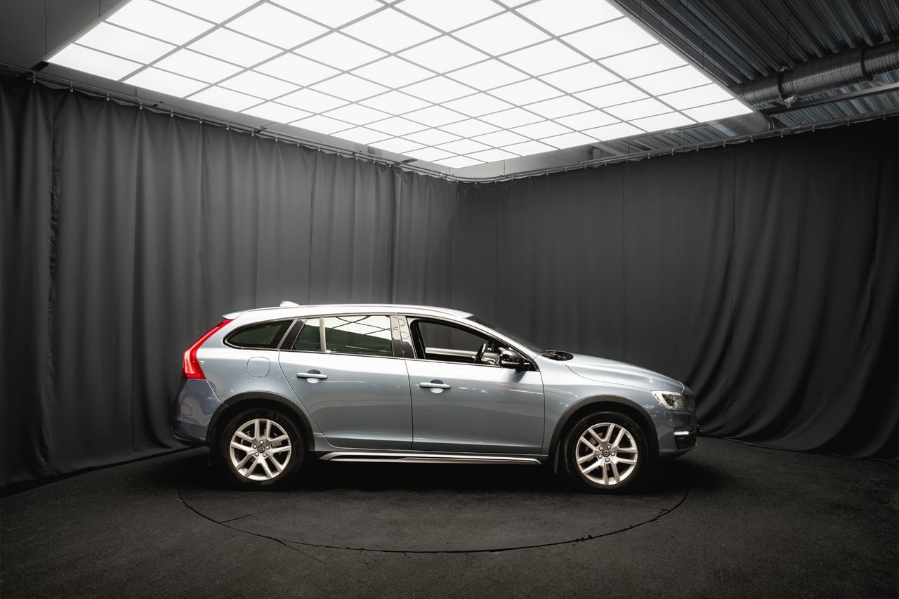 Volvo V60 Cross Country 2017, bild 5/10