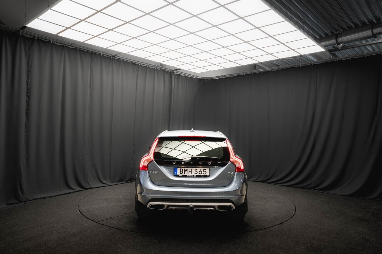 Volvo V60 Cross Country 2017, bild 7/10