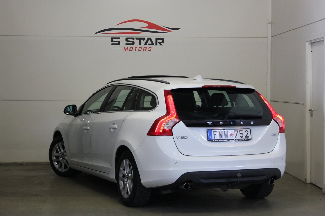 Volvo V60 D5 Momentum 205hk Taklucka 2011, bild 7/10