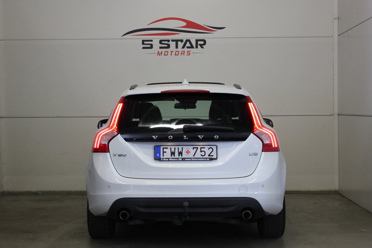 Volvo V60 D5 Momentum 205hk Taklucka 2011, bild 5/10