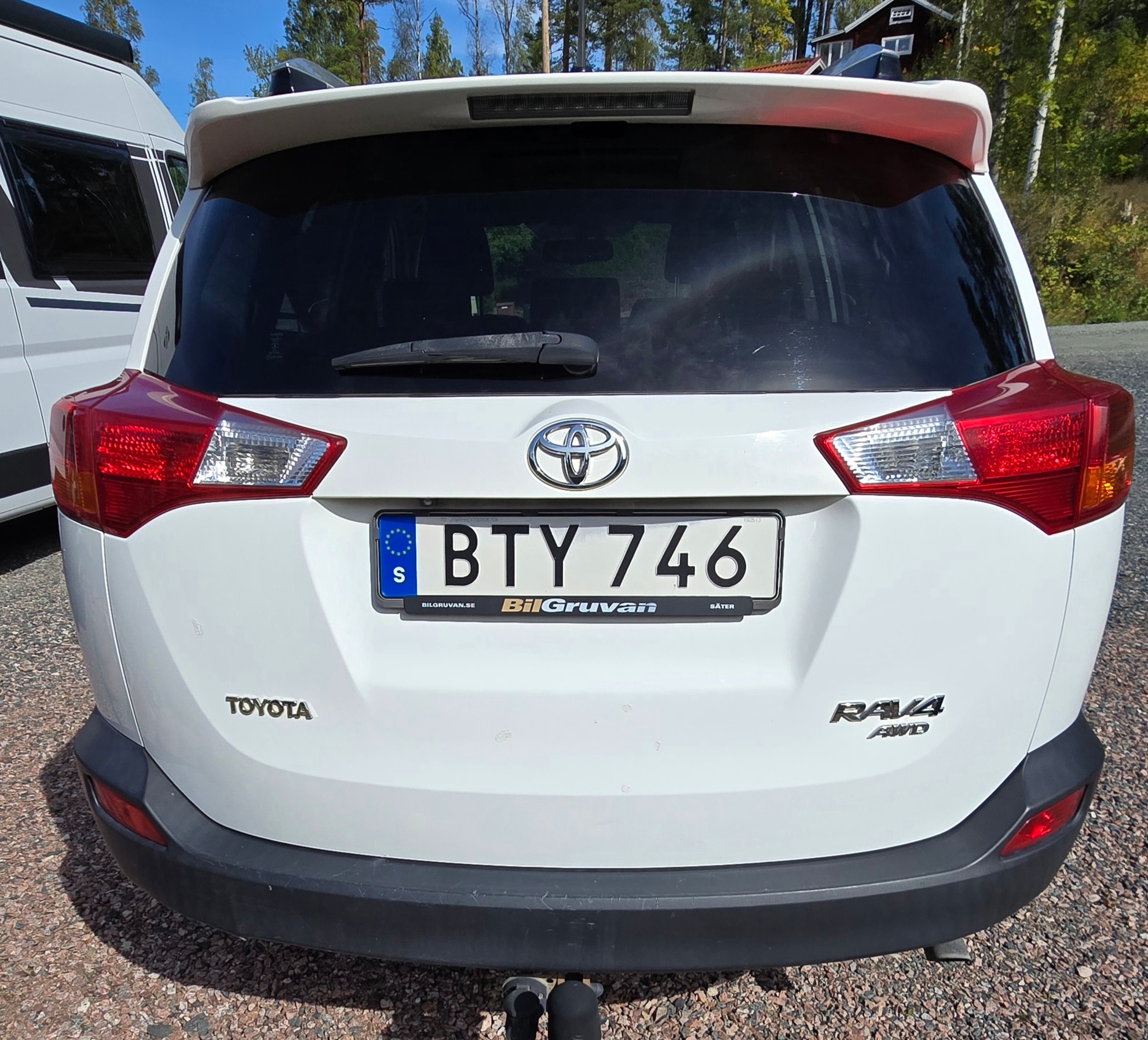 Toyota RAV4 2.0 D-4D AWD Manuell 2014, bild 3/5